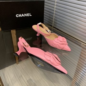 Chanel 3 представляет новую коллекцию летних сандалий Летняя кол