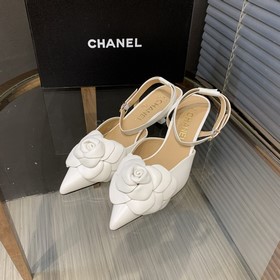 Chanel 3 представляет новую коллекцию летних сандалий Летняя кол