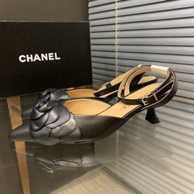Chanel 3 представляет новую коллекцию летних босоножек Летняя ко