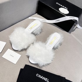 Новые тапочки Chanel 2023 ранней осени, такие же, как у известных