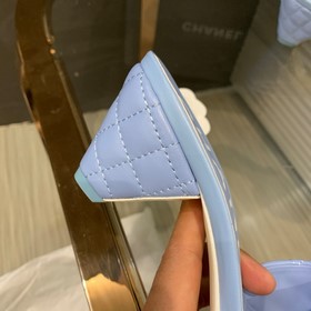 Новые сандалии Chanel 2023 раннего лета, такие же, как у ведущих