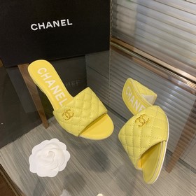 Новые сандалии Chanel 2023 раннего лета, такие же, как у ведущих 