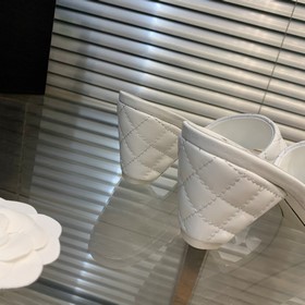 Новые сандалии Chanel 2023 раннего лета, такие же, как у ведущих
