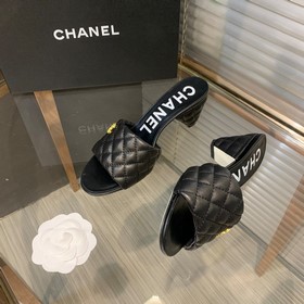 Новые сандалии Chanel 2023 раннего лета, такие же, как у ведущих 