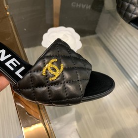 Новые сандалии Chanel 2023 раннего лета, такие же, как у ведущих 
