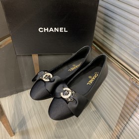Chanel 3 представляет новую коллекцию туфель из линейки 2023S для