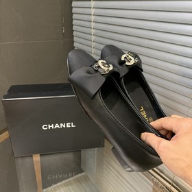 Chanel 3 представляет новую коллекцию туфель из линейки 2023S для