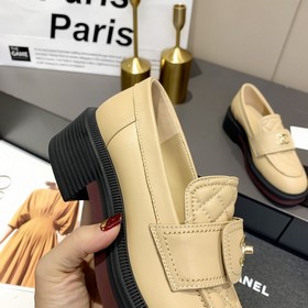 Новая модель Chanel, самые популярные лоферы этого года, которые 