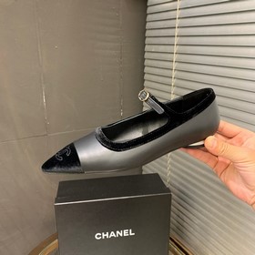 Новая коллекция Chanel в стиле «маленький аромат» уже в продаже. 