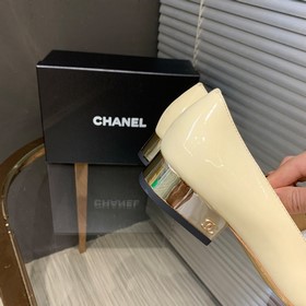 Новые туфли CHANEL в стиле лодочка. Полный ретро-стиль. Изящная ф