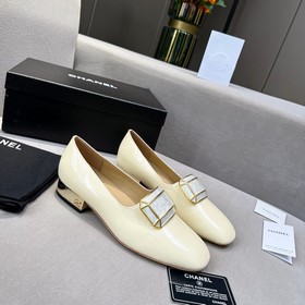 Новые туфли CHANEL в стиле лодочка. Полный ретро-стиль. Изящная ф
