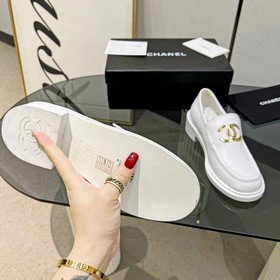 Новейшая коллекция Chanel для ранней весны, приобретена ZP для со