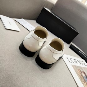 Лофт-туфли CHANEL Новая модель лофт-туфель Chanel в стиле ретро.