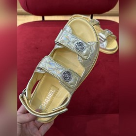 chane…l Пляжные сандалии Классические цвета + новые цвета весны-л