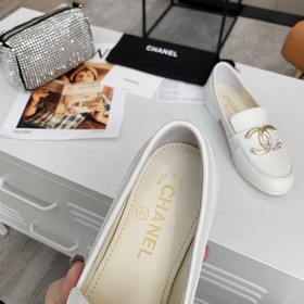 Chanel 2023 SS новейшая модель туфель с полувыгравированным больш