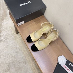 Самая прекрасная муза Chanel! Самая популярная модель дня во всех