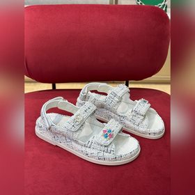 chane…l Пляжные сандалии Классические цвета + новые цвета весны-л