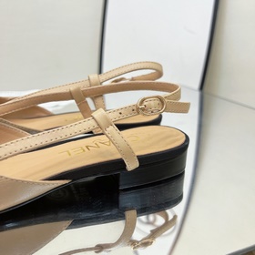 CHANEL/ Туфли на толстом каблуке в стиле Мэри Джейн для ранней ве