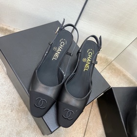 CHANEL / Туфли на толстом каблуке в стиле Мэри Джейн для ранней в