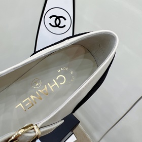CHANEL / Туфли на толстом каблуке в стиле Мэри Джейн для ранней в