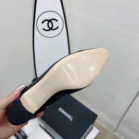 CHANEL / Туфли на толстом каблуке в стиле Мэри Джейн для ранней в