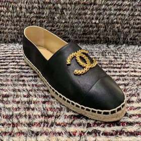 CHANEL, синхронизированные с официальным магазином Chanel, новые