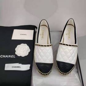 CHANEL Новая модель обуви в стиле «рыбацкие ботинки», синхронизир