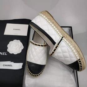 CHANEL Новая модель обуви в стиле «рыбацкие ботинки», синхронизир