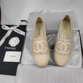 Новые цвета на официальном сайте CHANEL Серия обуви «Рыбацкие бот