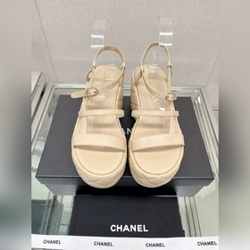 Chanel 23Ss Новая модель Chanel Ромбовидная платформа, толстая по
