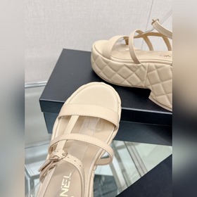 Chanel 23Ss Новая модель Chanel Ромбовидная платформа, толстая по