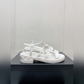 Chanel 23Ss Новая модель Chanel Ромбовидная платформа, толстый ка