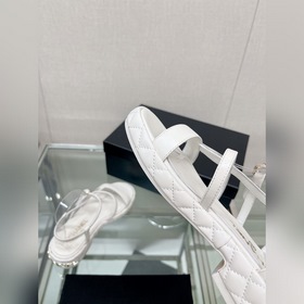 Chanel 23Ss Новая модель Chanel Ромбовидная платформа, толстый ка