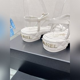 Chanel 23Ss Новая модель Chanel Ромбовидная платформа, толстый ка