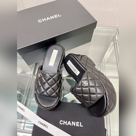 Chanel 23Ss Новая модель Chanel Ромбовидные тапочки на толстой по