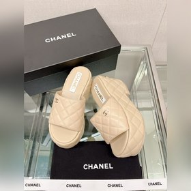 Chanel 23Ss Новая модель Chanel Ромбовидные тапочки на толстой по