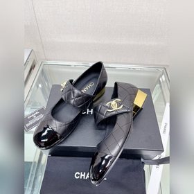 Chanel 23Ss Новая модель Chanel Мари-Джен с широким ремешком и то