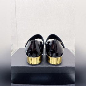 Chanel 23Ss Новая модель Chanel Мари-Джен с широким ремешком и то