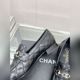 Chanel 23Ss новые туфли-лодочки с двойной пряжкой и полуоткрытым 