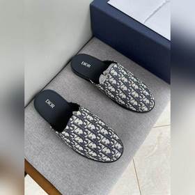 Новая летняя коллекция DIOR мужские тапочки. Оригинальная резинов
