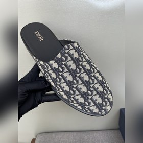 Новая летняя коллекция DIOR мужские тапочки. Оригинальная резинов