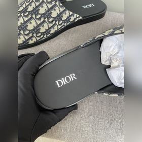 Новая летняя коллекция DIOR мужские тапочки. Оригинальная резинов