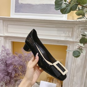 Осенние туфли Dior ldyle с лакированной кожей и стразами — ретро-