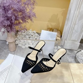 Dior 2023： главная модель сандалий для подиума, новинка в продаже