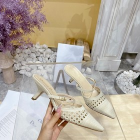 Dior 2023： главная модель сандалий для подиума, новинка в продаже