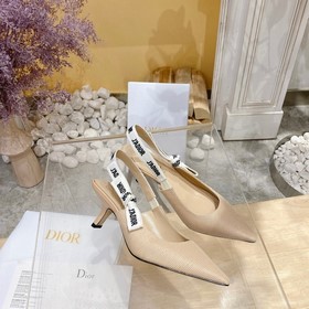 Тканый дизайн из классической весенне-летней коллекции Dior... 【Т