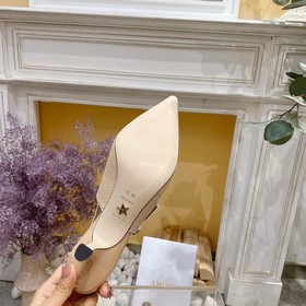 Тканый дизайн из классической весенне-летней коллекции Dior... 【Т