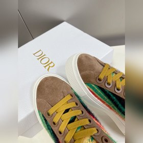Новая модель кроссовок Dior для ранней весны, очень популярная ср