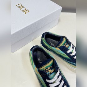 Новая модель кроссовок Dior для ранней весны, очень популярная ср