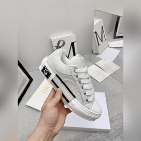 Dior 2023 весенняя ограниченная серия для пар, модель с большим я